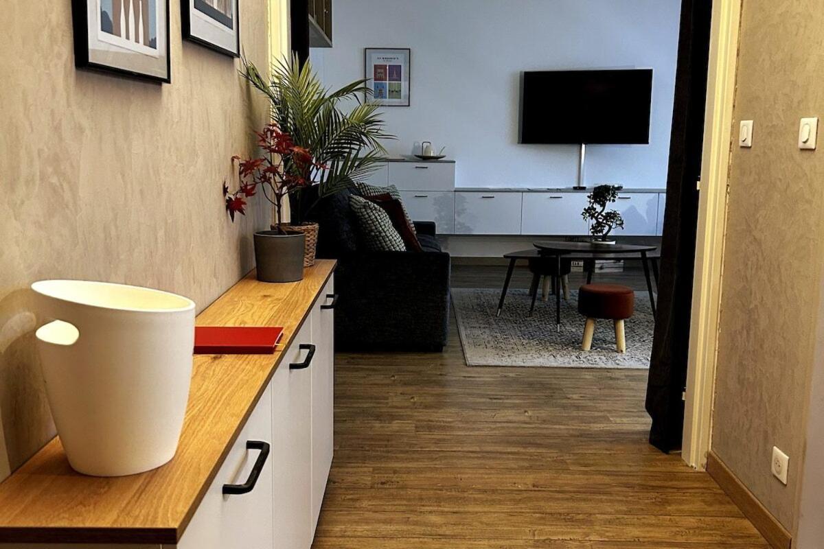 Au Coeur De Reims : A Deux Pas De La Cathedrale Apartment Bagian luar foto