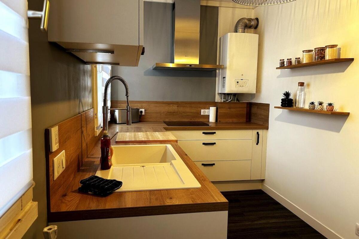 Au Coeur De Reims : A Deux Pas De La Cathedrale Apartment Bagian luar foto